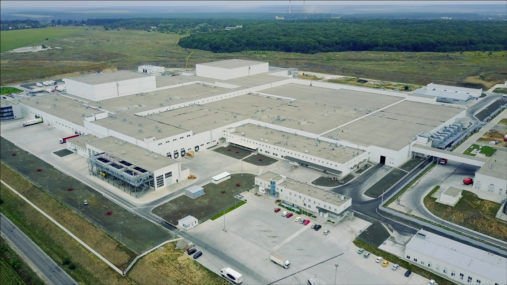 Data center workforce housing